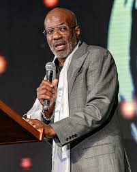 Bishop Noel Jones Biography: Age, Net Worth, Family, Career and Achievements
