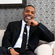 Creflo Dollar Biography: Age, Net Worth, Family, Career, and Achievements